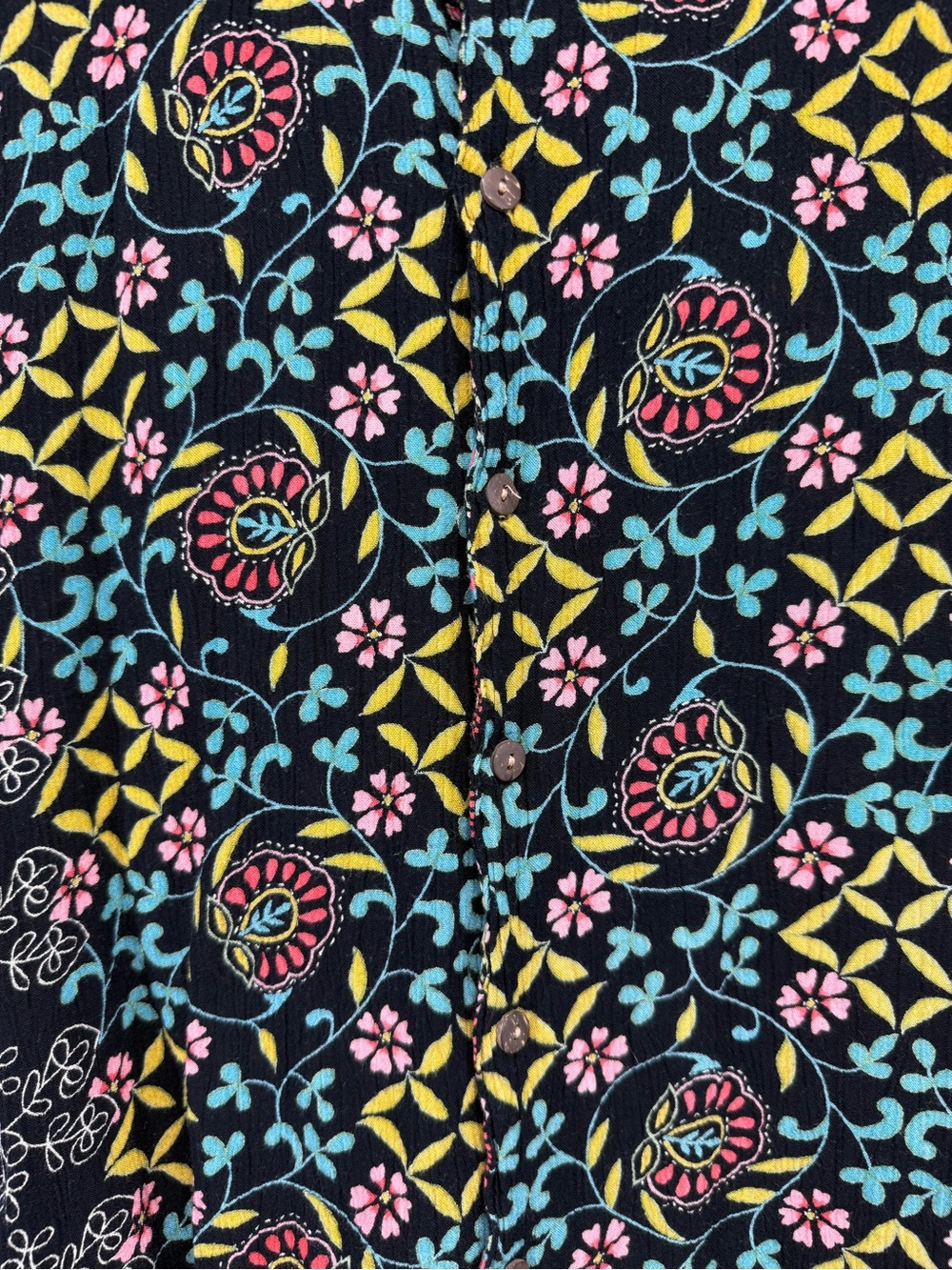 Earthbound Trading Co Boho Floral Viscose Button Front Blouse Women S